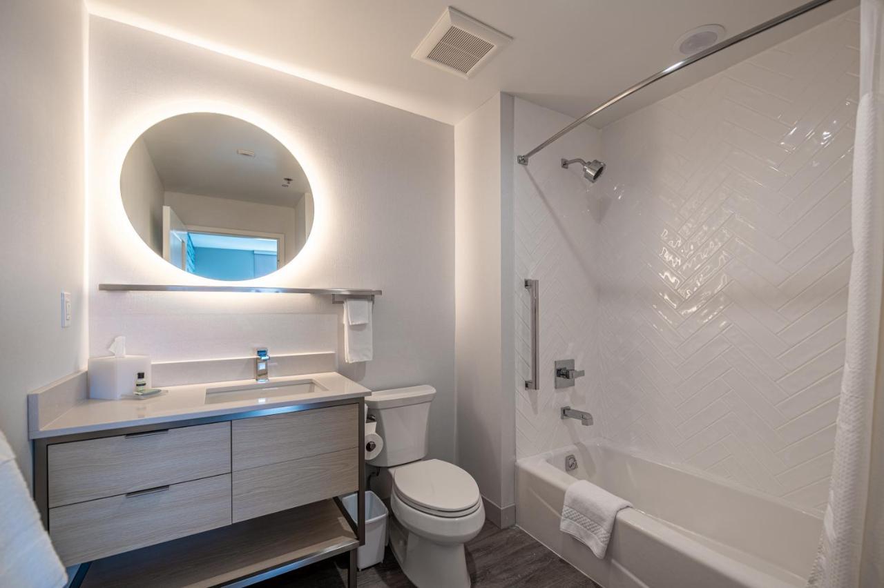 Towneplace Suites By Marriott Las Vegas North I-15 Экстерьер фото