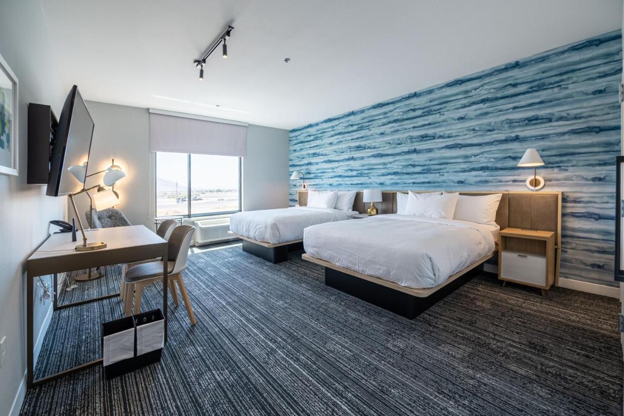 Towneplace Suites By Marriott Las Vegas North I-15 Экстерьер фото