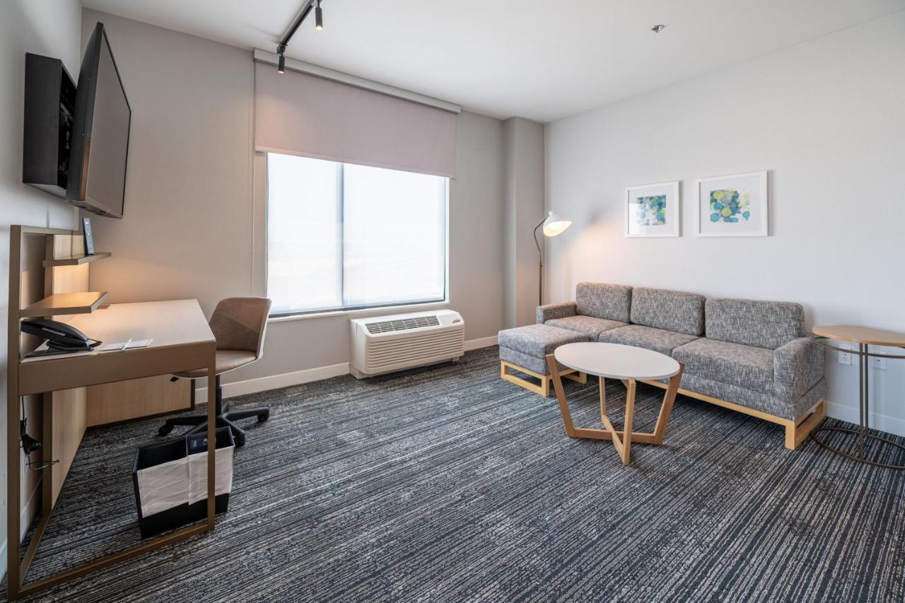 Towneplace Suites By Marriott Las Vegas North I-15 Экстерьер фото